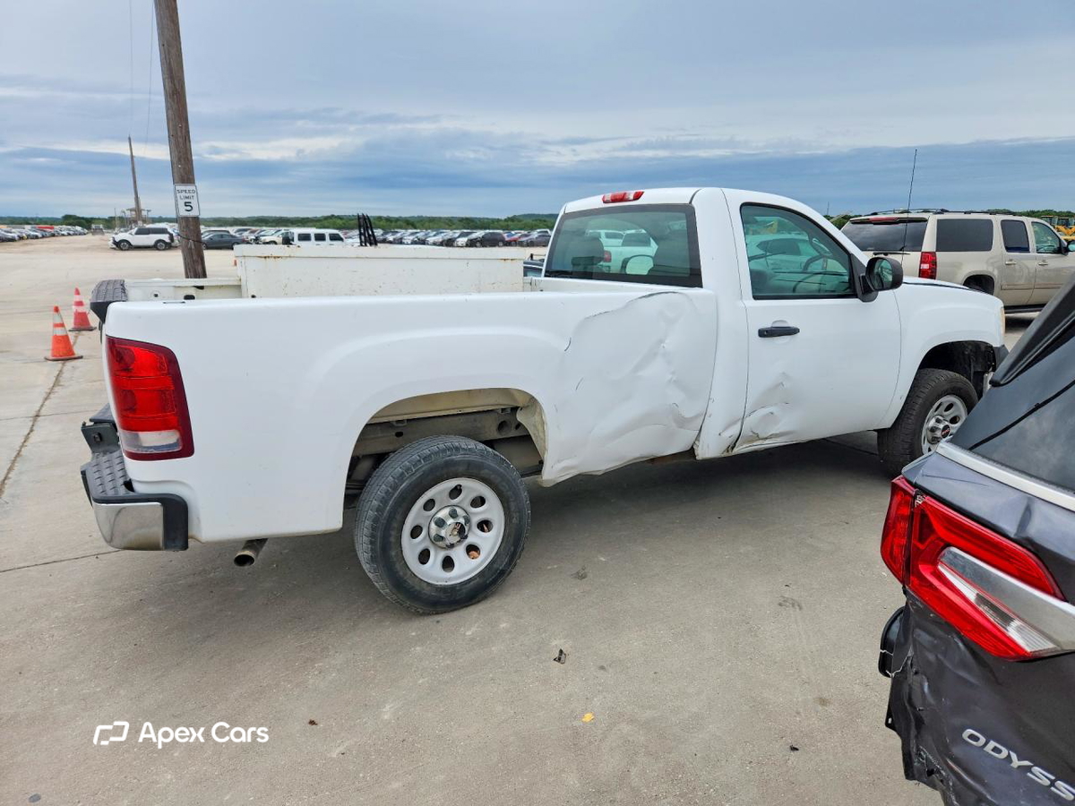 GMC Sierra 2013