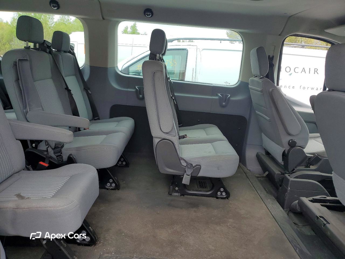 Ford Transit 2015