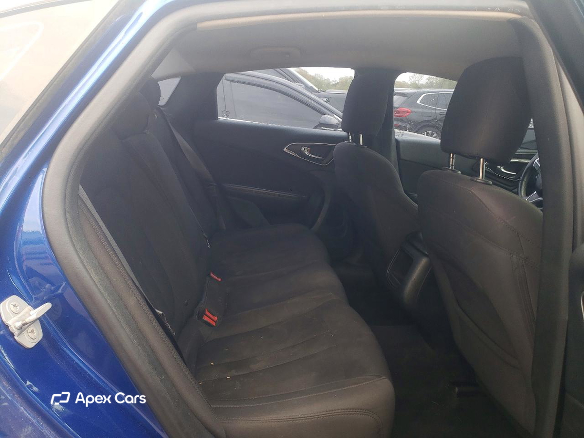 Chrysler 200 2015