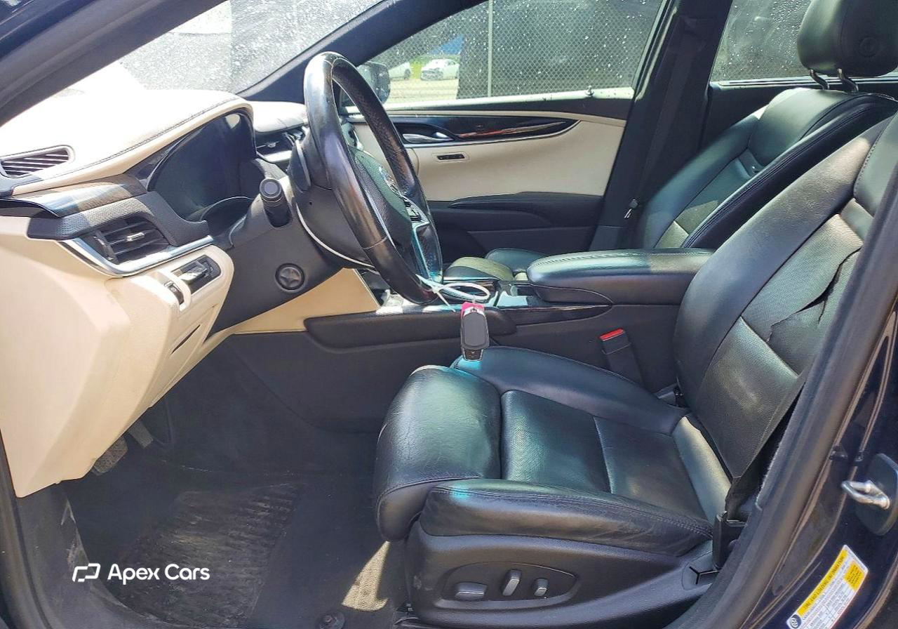 Cadillac XTS 2015