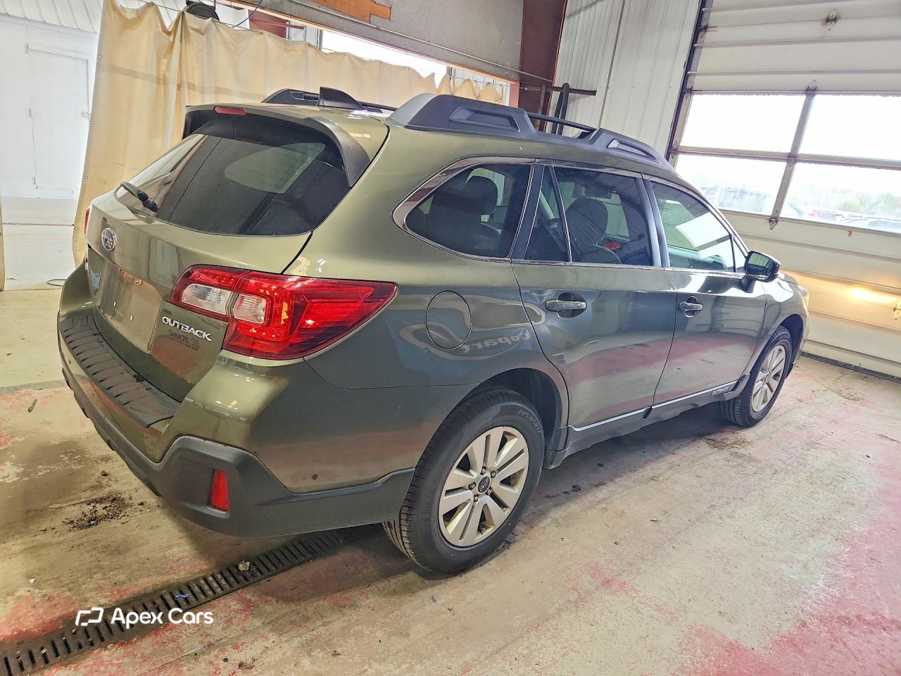 Subaru Outback 2018