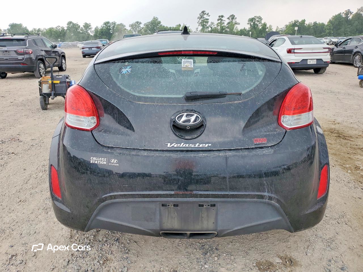Hyundai Veloster 2015