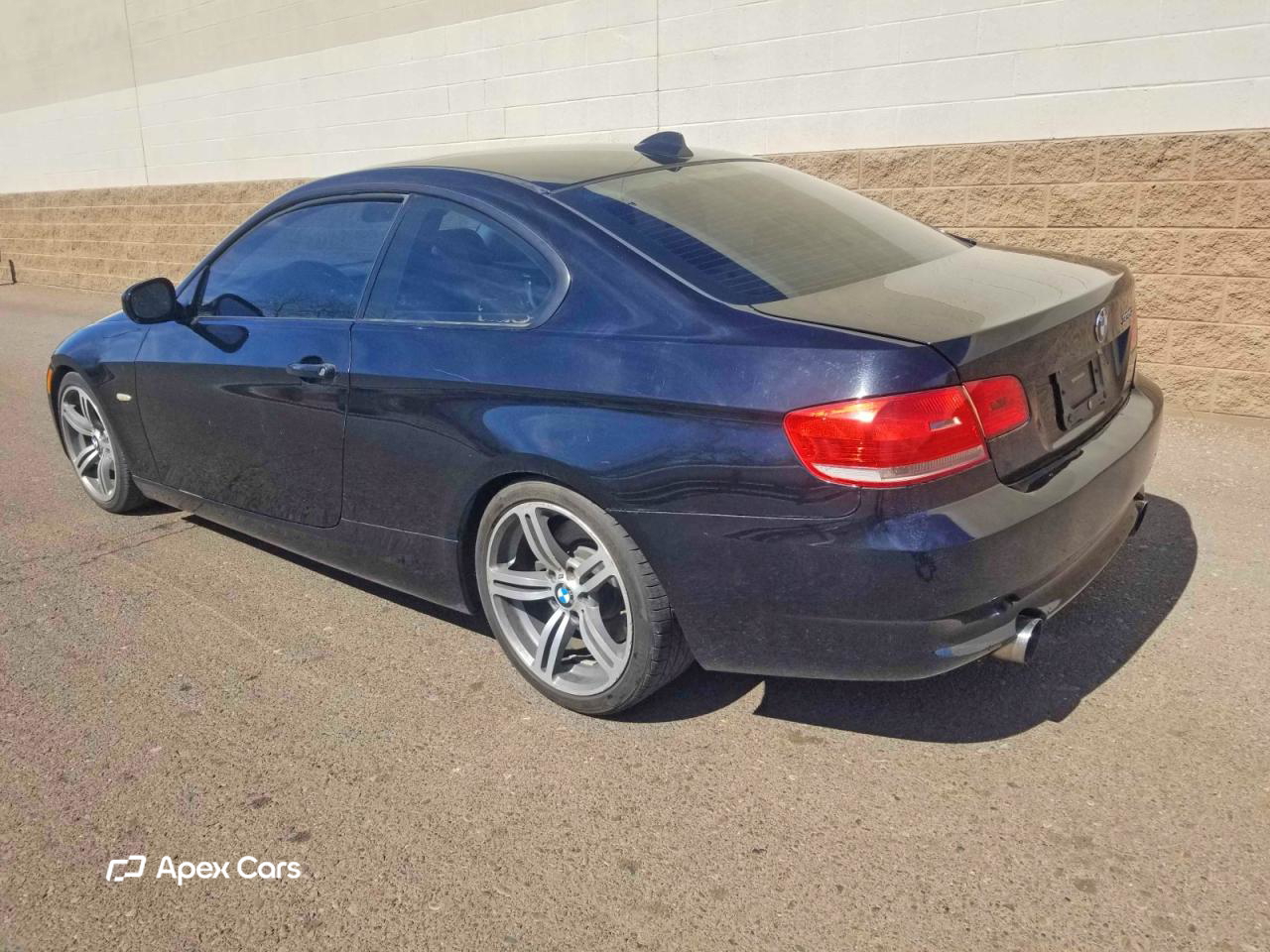 BMW Series 3 2010