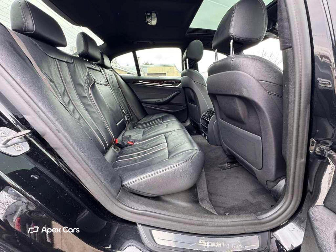 BMW Series 5 2019