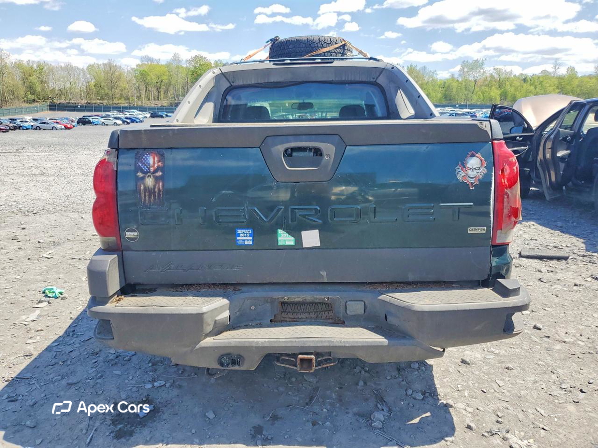 Chevrolet Avalanche 2004
