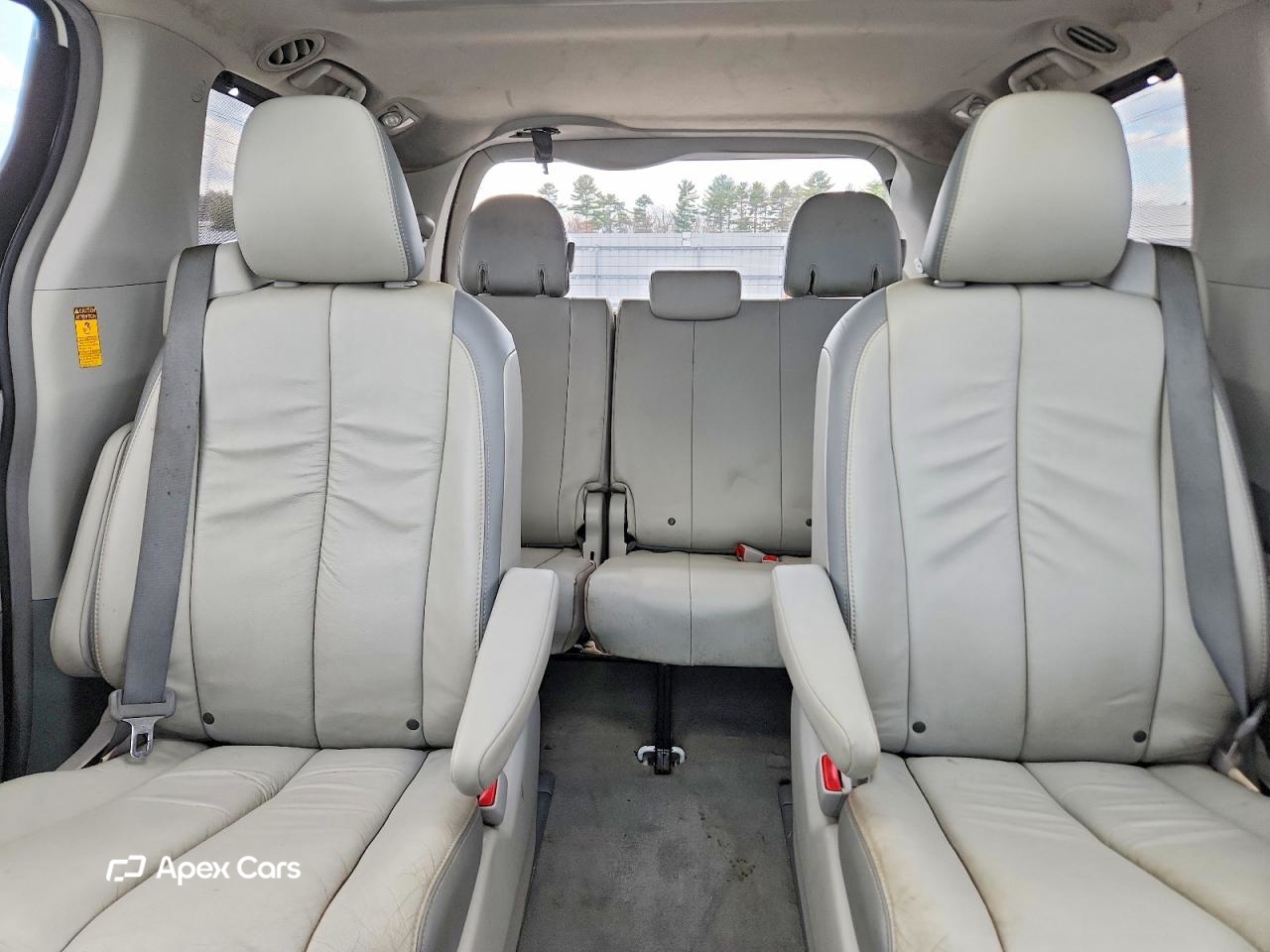 Toyota Sienna 2014