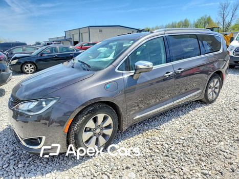 Chrysler Pacifica 2018 - Image 1 of 12