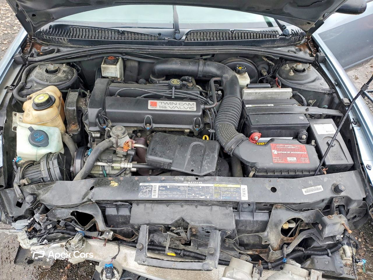 Saturn SL 2002
