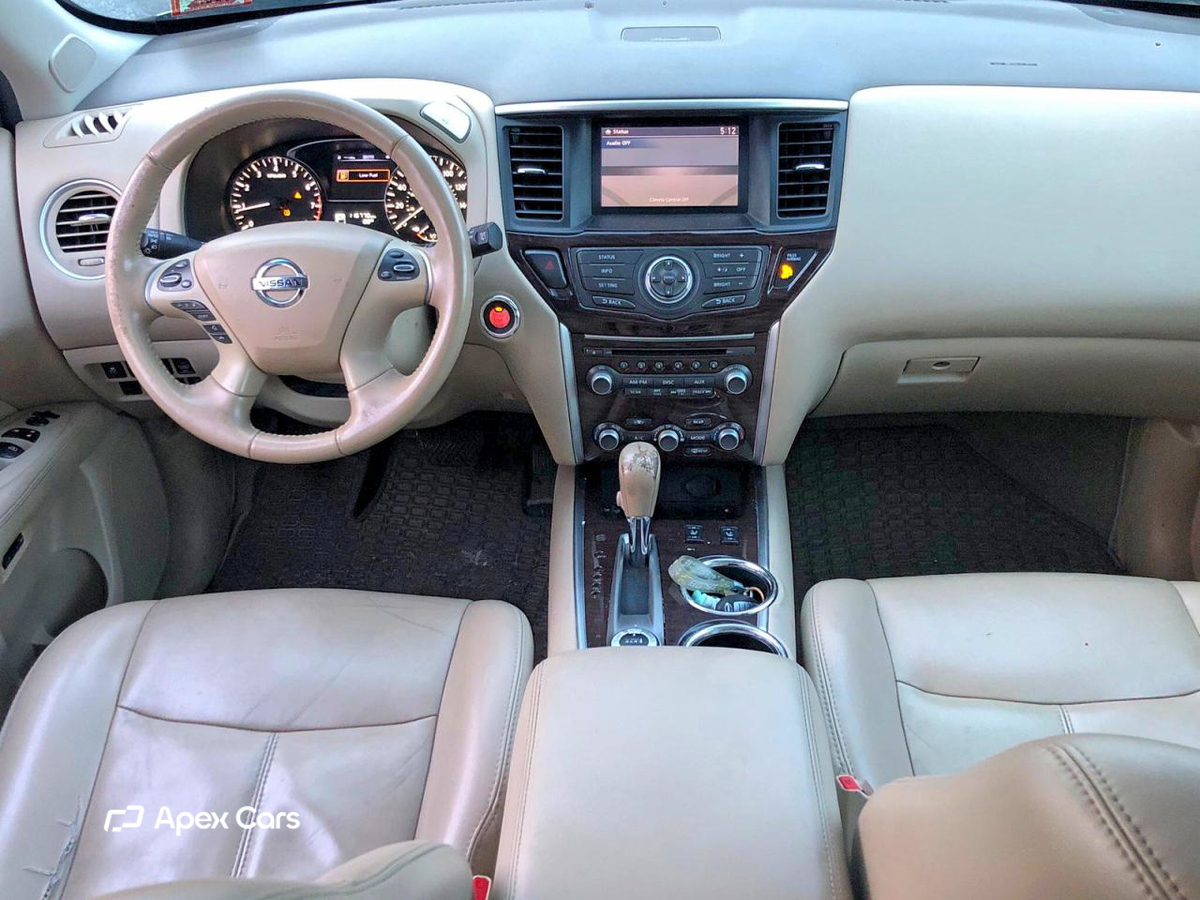Nissan Pathfinder 2014