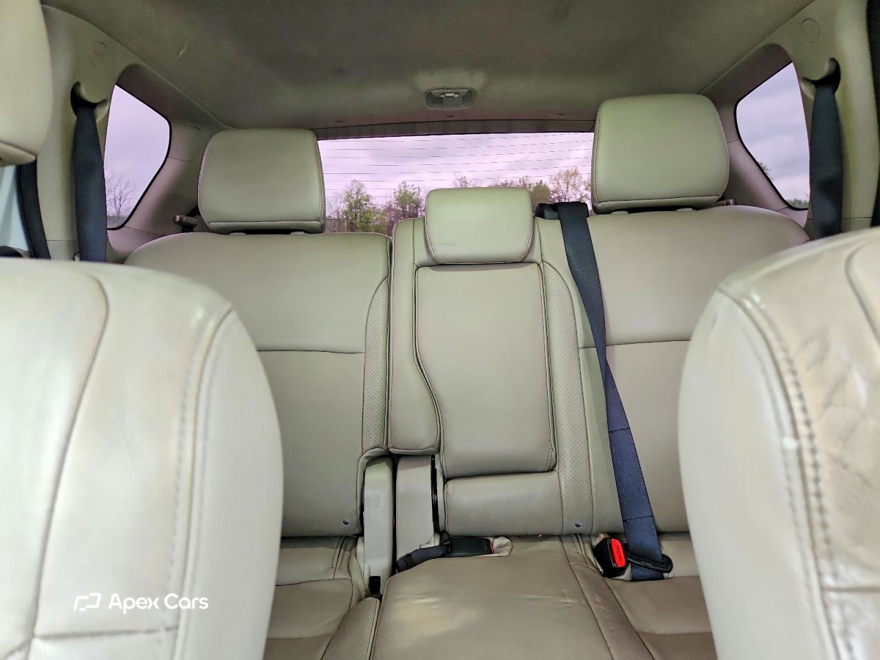 Mitsubishi Outlander 2012