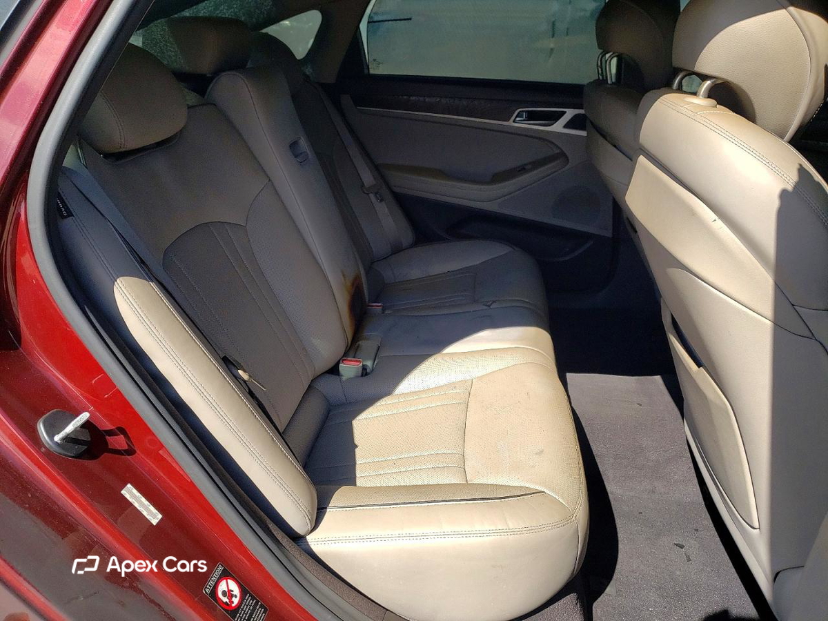 Hyundai Genesis 2015