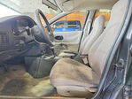 Saturn SL 2002