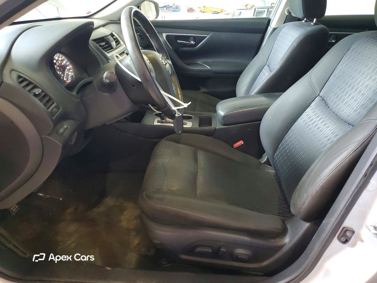 Nissan Altima 2016