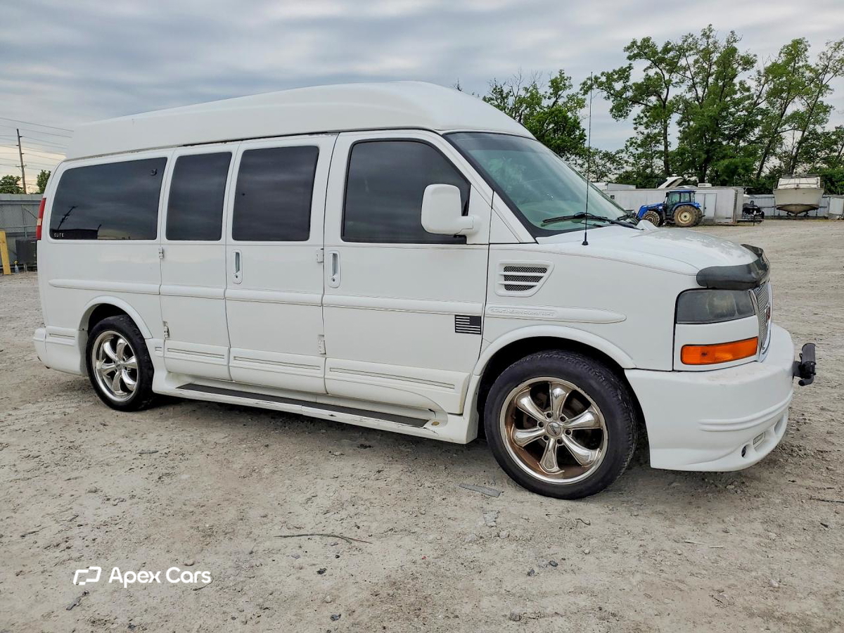 GMC Savana 2014
