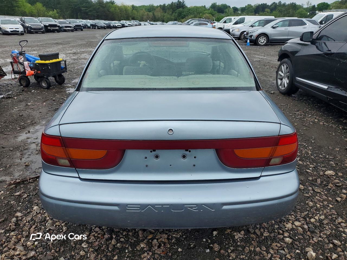 Saturn SL 2002