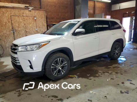 Toyota Highlander 2019 - Image 1 of 13