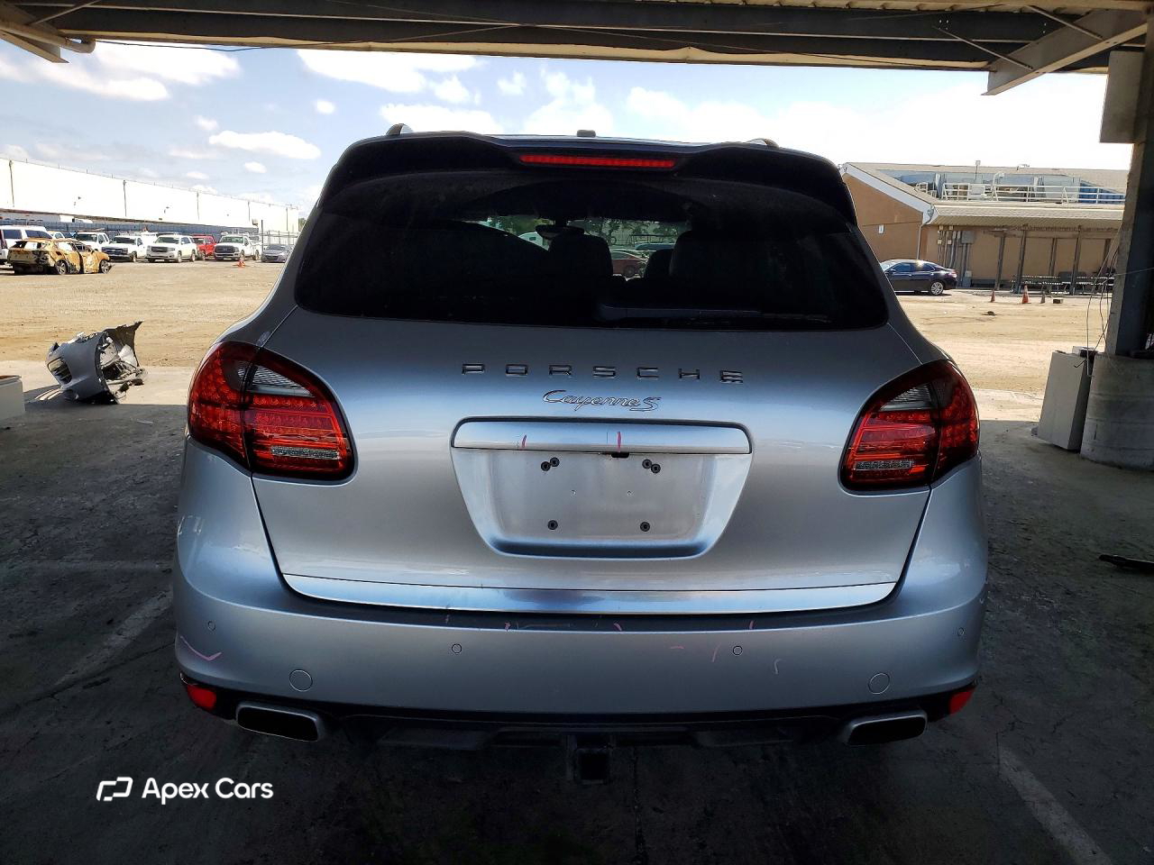 Porsche Cayenne 2011