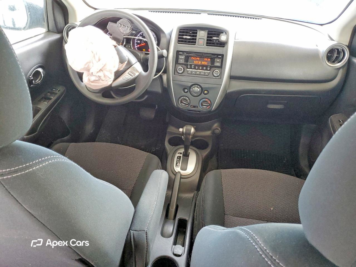 Nissan Versa 2017