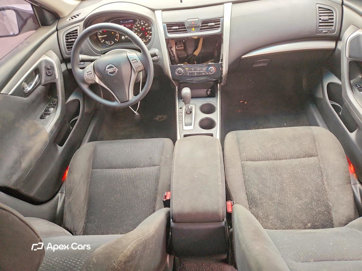 Nissan Altima 2015