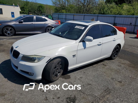 BMW Series 3 2011 - Zdjęcie 1 z 12