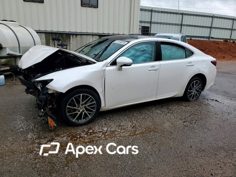 Lexus ES 2016 - Image 1 of 12