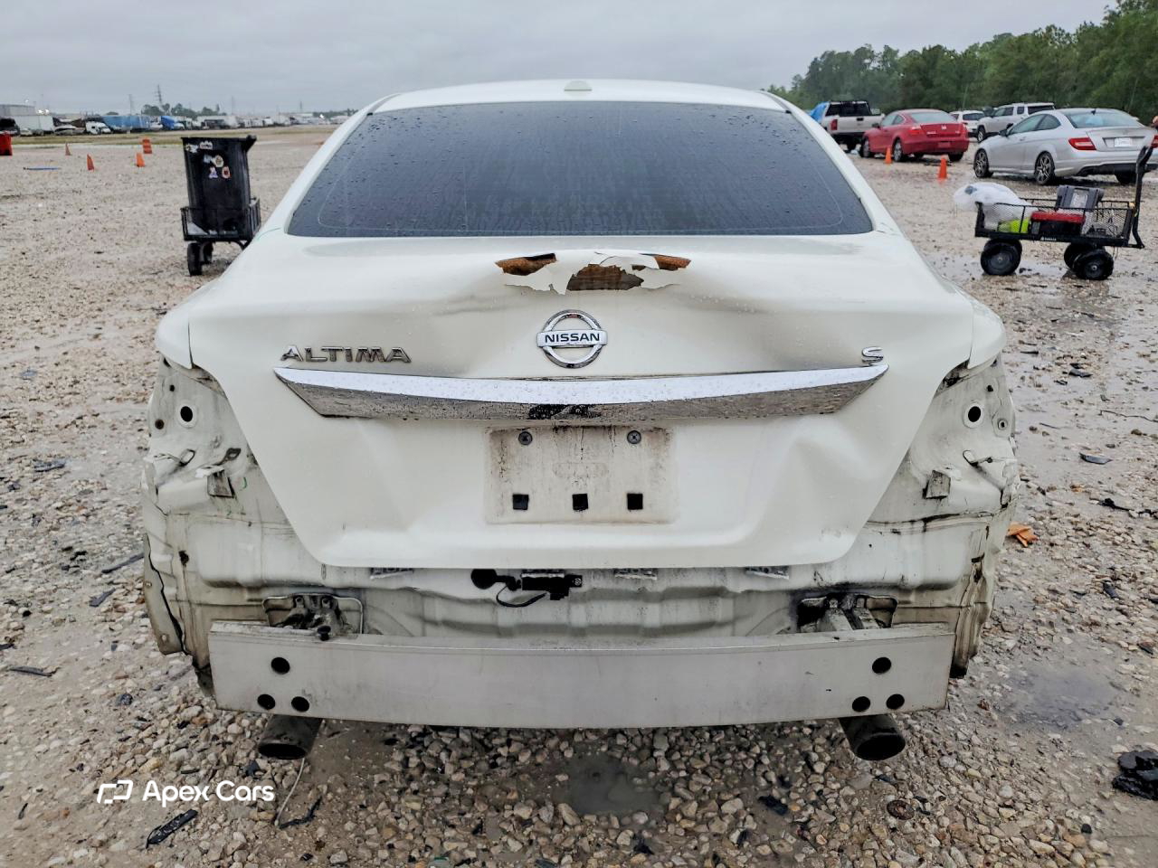 Nissan Altima 2015