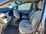Toyota Sienna 2011