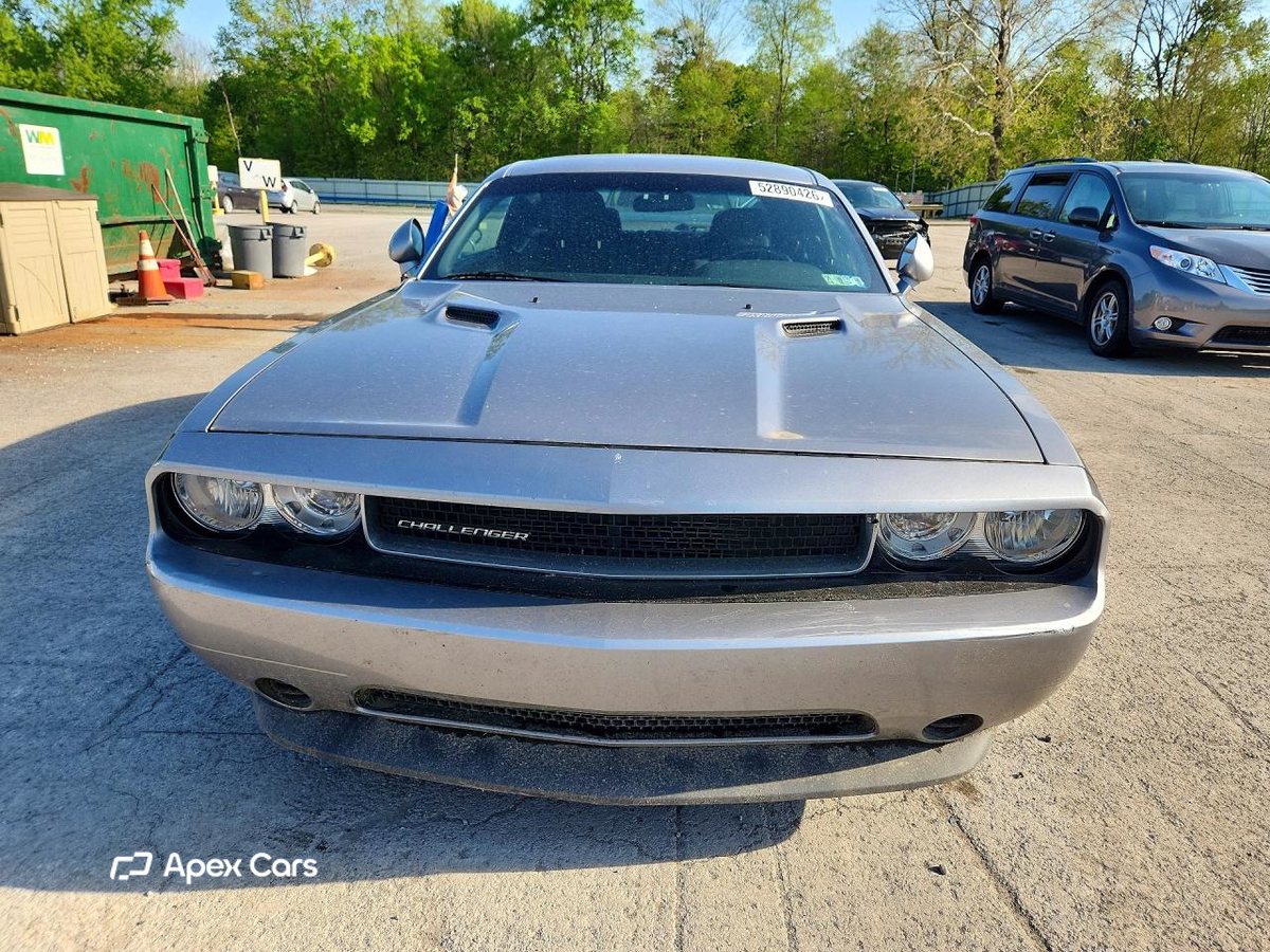 Dodge Challenger 2013