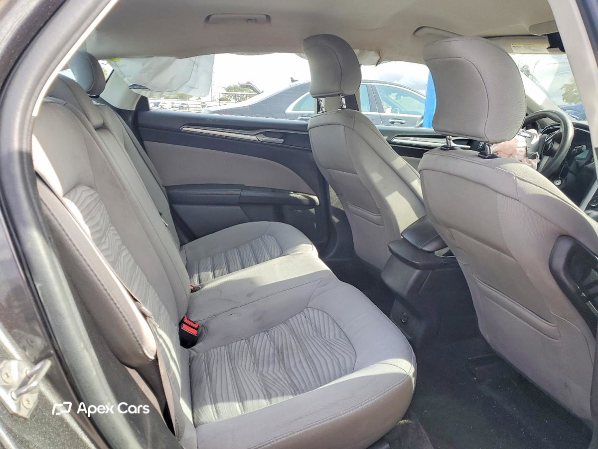 Ford Fusion 2016