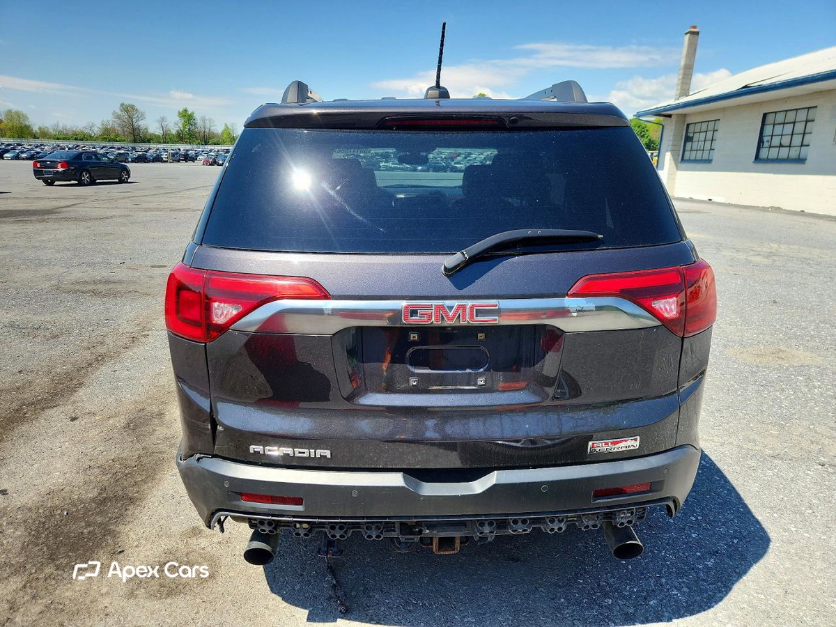 GMC Acadia 2017