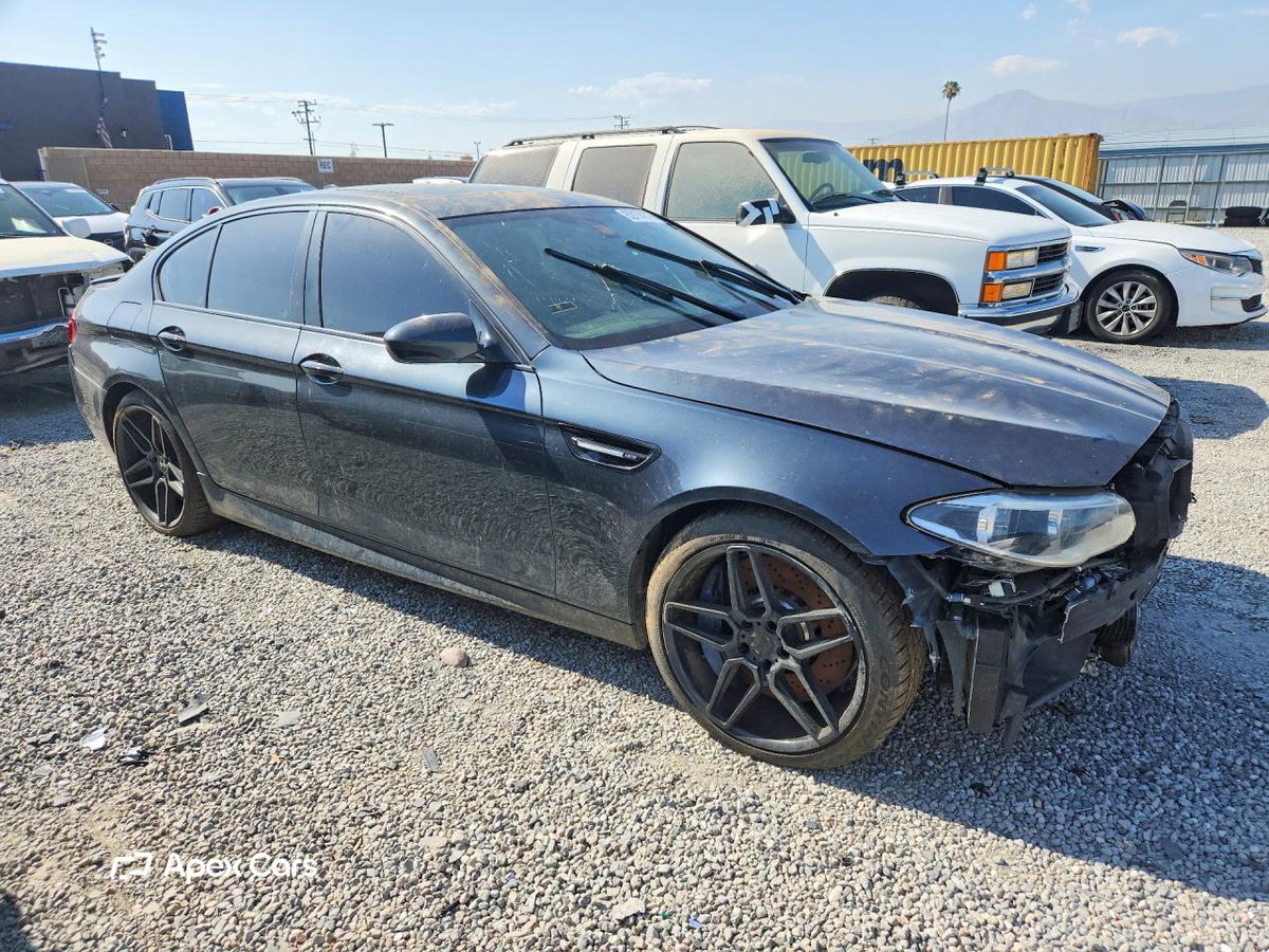 BMW M5 2016