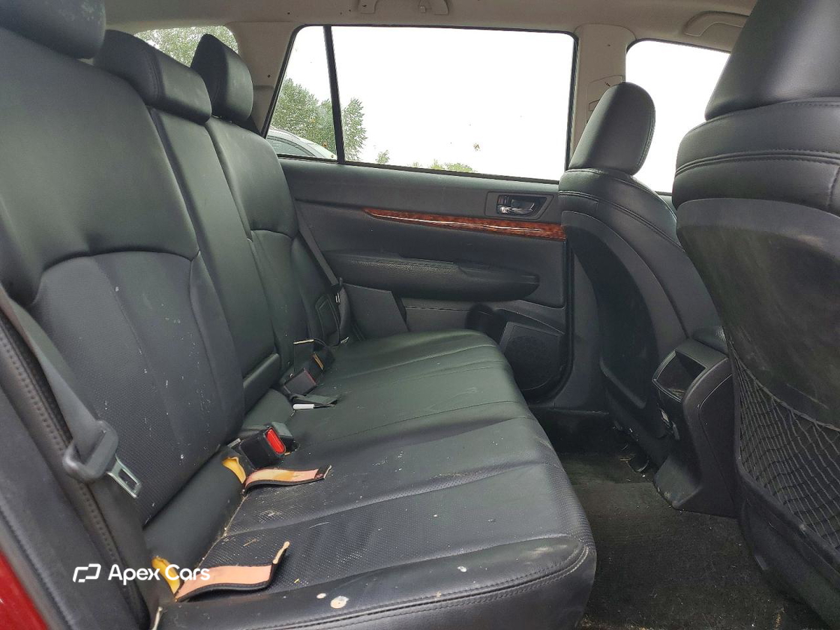 Subaru Outback 2012