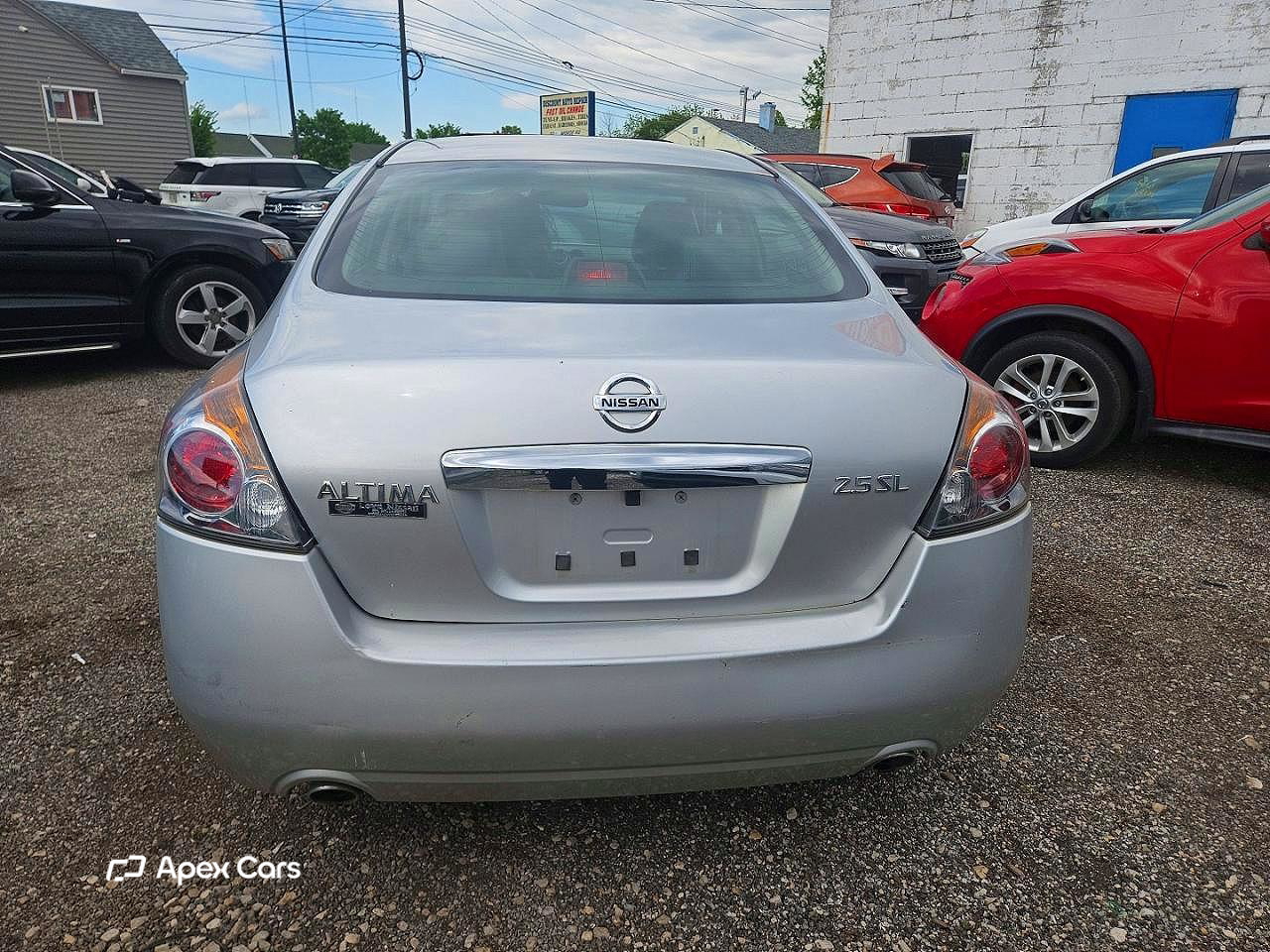 Nissan Altima 2012