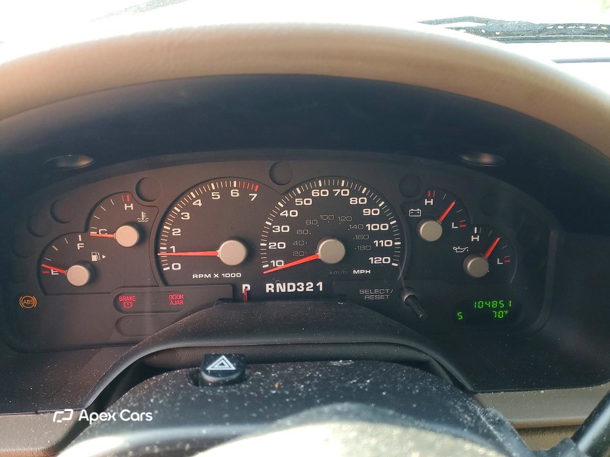 Ford Explorer 2004