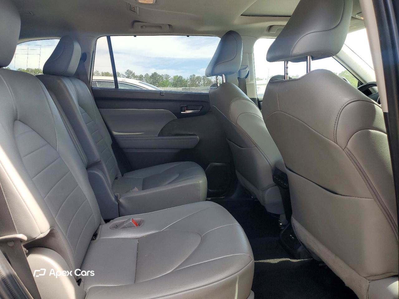 Toyota Highlander 2021