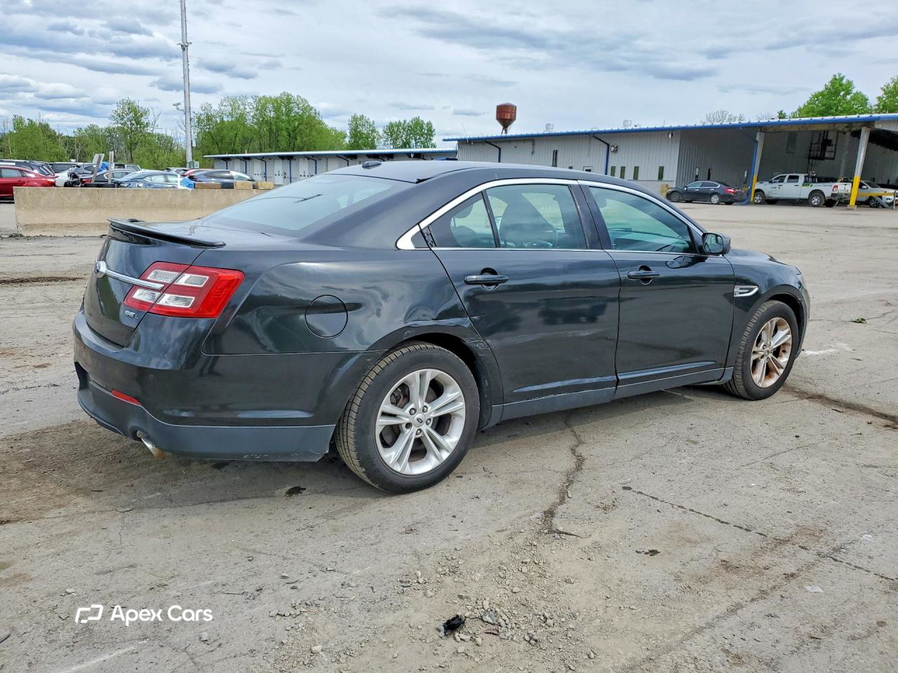 Ford Taurus 2015