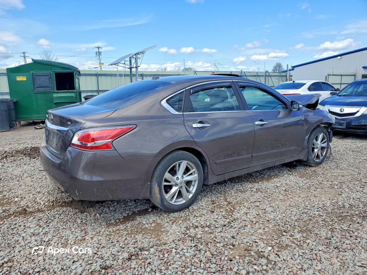 Nissan Altima 2015