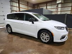 Chrysler Pacifica 2024