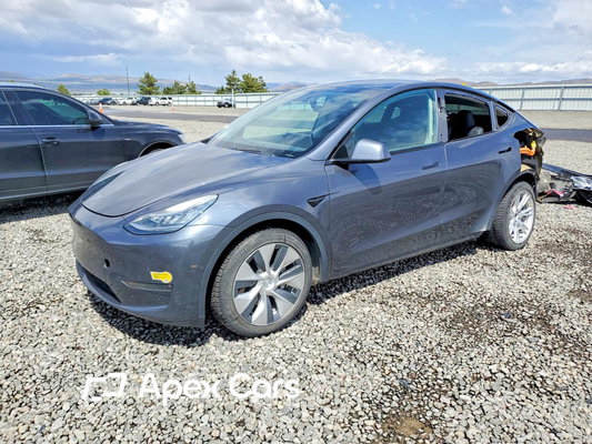 Tesla Model Y 2021 - Zdjęcie 1 z 13