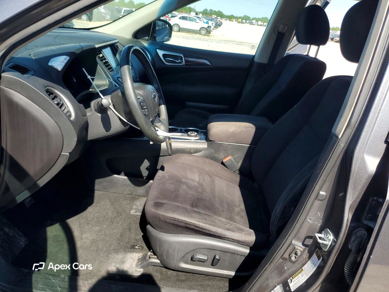 Nissan Pathfinder 2015