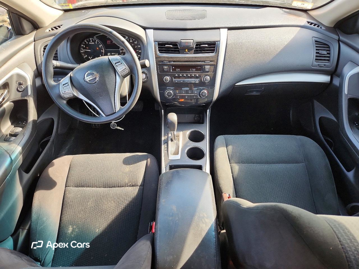 Nissan Altima 2015