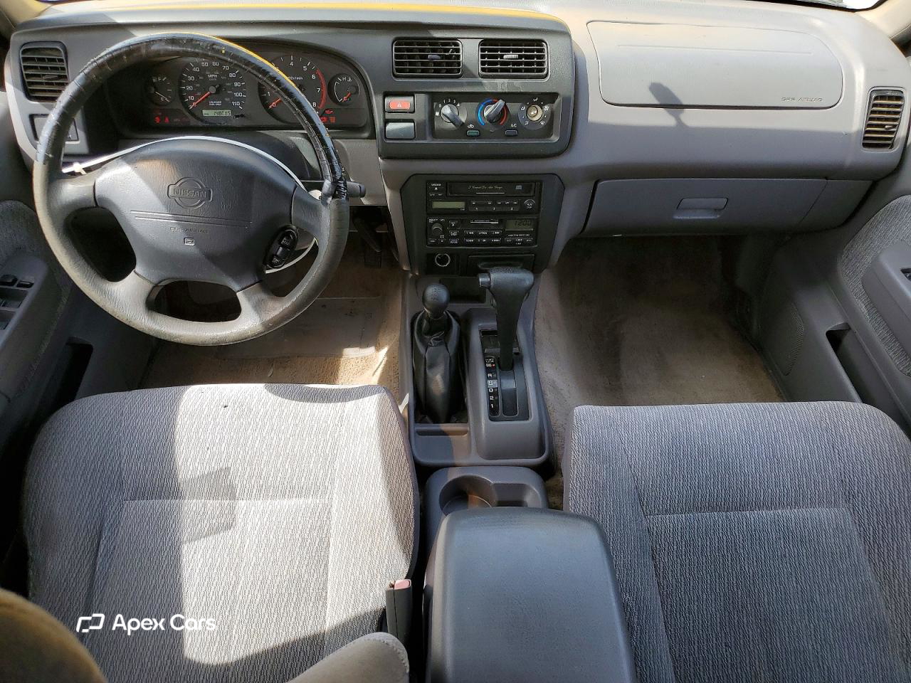 Nissan Navara (Frontier) 2000