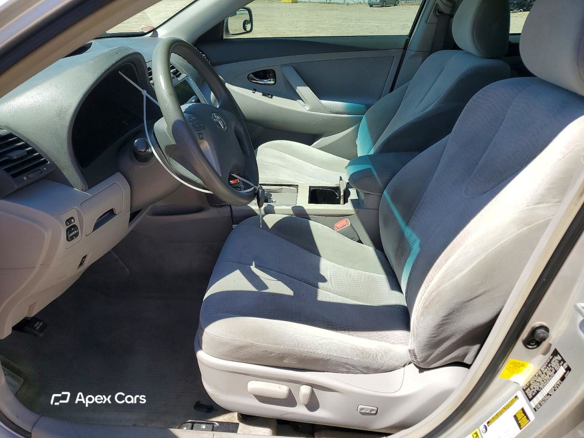 Toyota Camry 2011