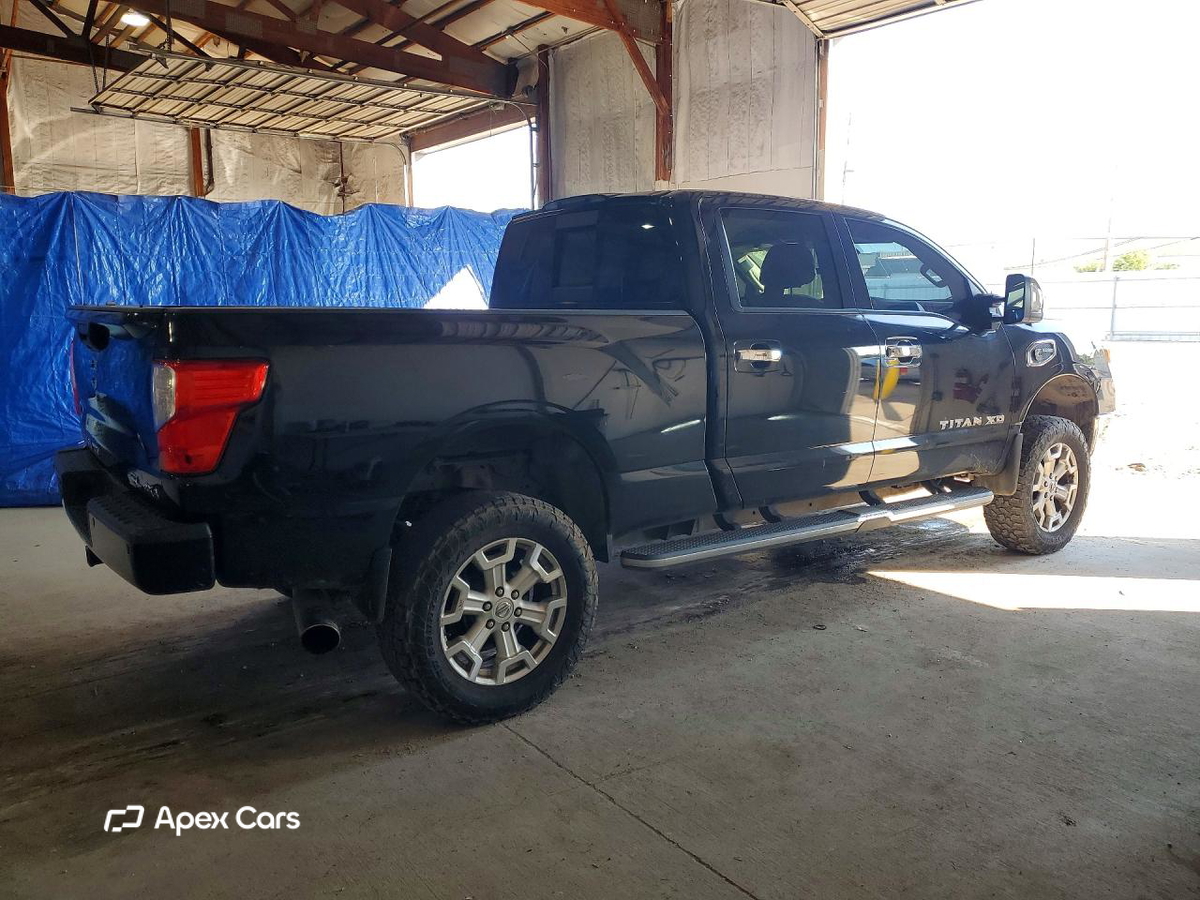 Nissan Titan 2016
