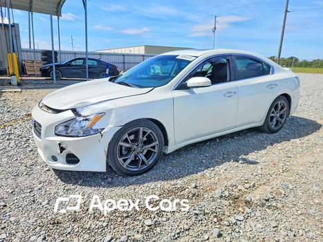 Nissan Maxima 2013 - Image 1 of 12