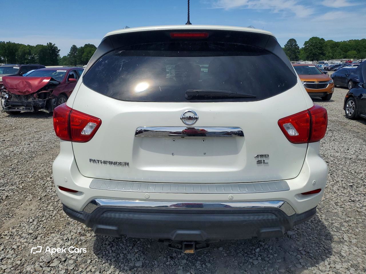 Nissan Pathfinder 2017