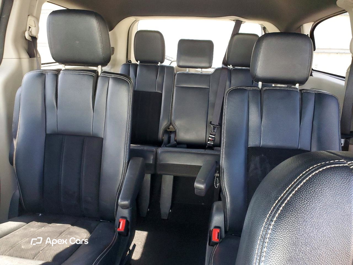 Dodge Caravan 2017