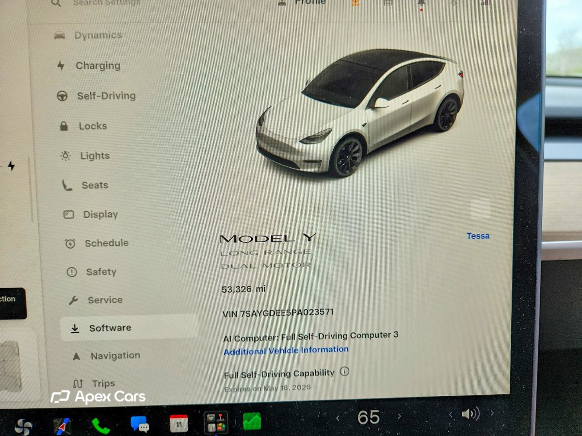 Tesla Model Y 2023