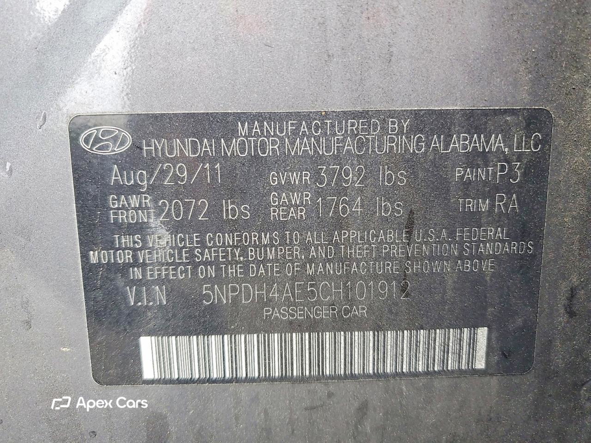 Hyundai Elantra 2012