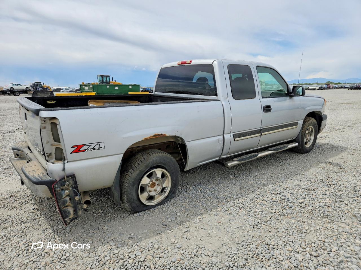 Chevrolet Silverado 2003